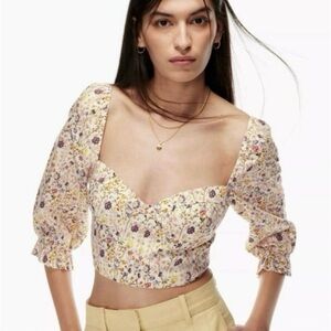 Aritzia Wilfred Vilette Linen Crop Top Baloon Sleeve Smocked Blouse Cottage
